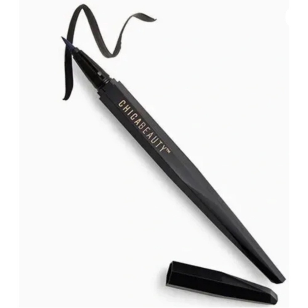 CHICABEAUTY‎ MIRAME Matte Black Liquid Eyeliner All Day Wear No Smudge BNIB